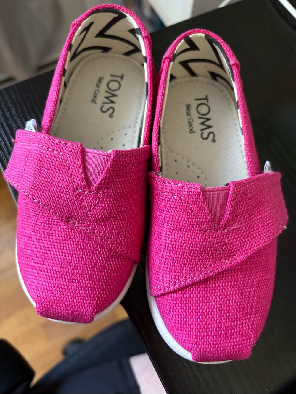 TOMS Toddler Canvas Slip-On Moccasins in Bright Pink